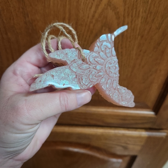 Hummingbird Car Smellie, Divine Scented - Picture 2 of 4